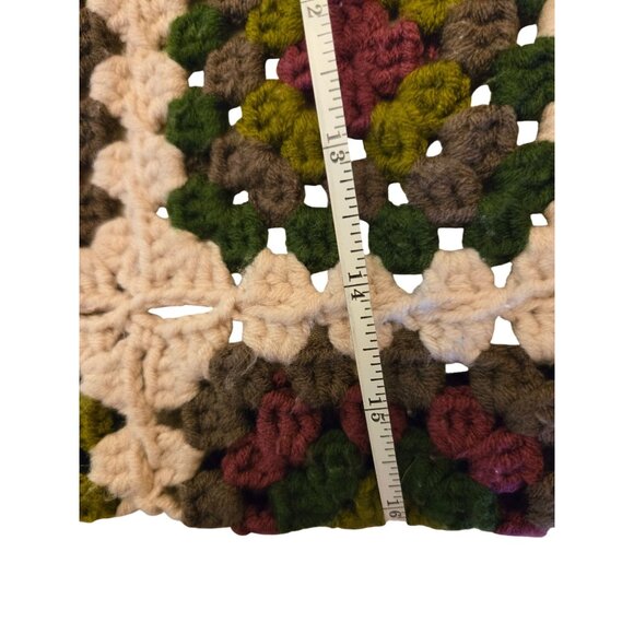 Handmade Crochet Granny Square Tote Bag With Multicolor Pattern & Beige Base - Picture 7 of 11